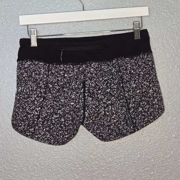 Lululemon Speed Short (4-way Stretch 2 1/2") - 4 Daisy Dust Alpine White Black - Picture 4 of 6